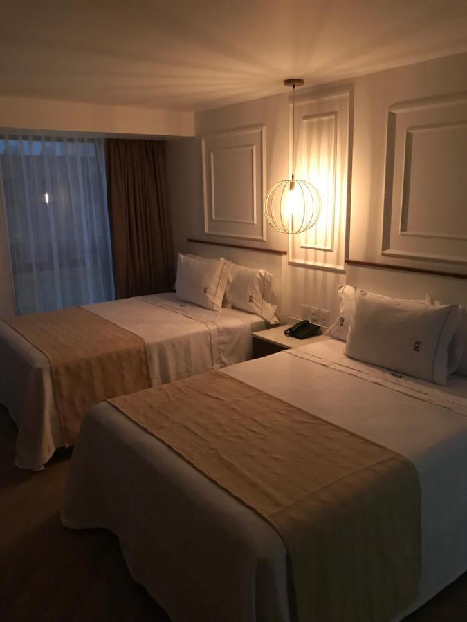 Six Hotel Guadalajara Degollado Extérieur photo