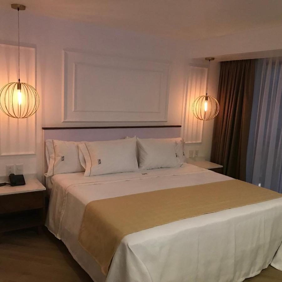 Six Hotel Guadalajara Degollado Extérieur photo