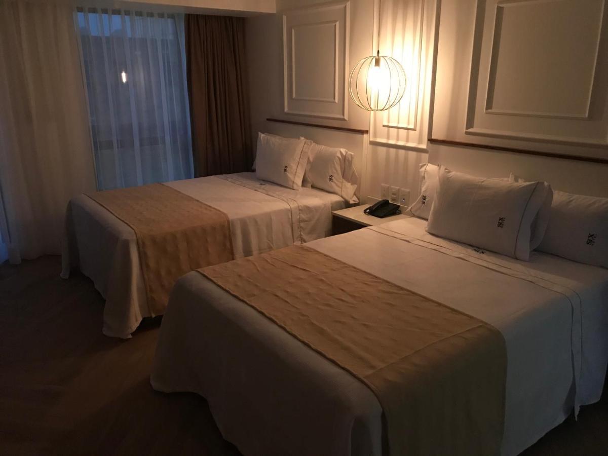 Six Hotel Guadalajara Degollado Extérieur photo
