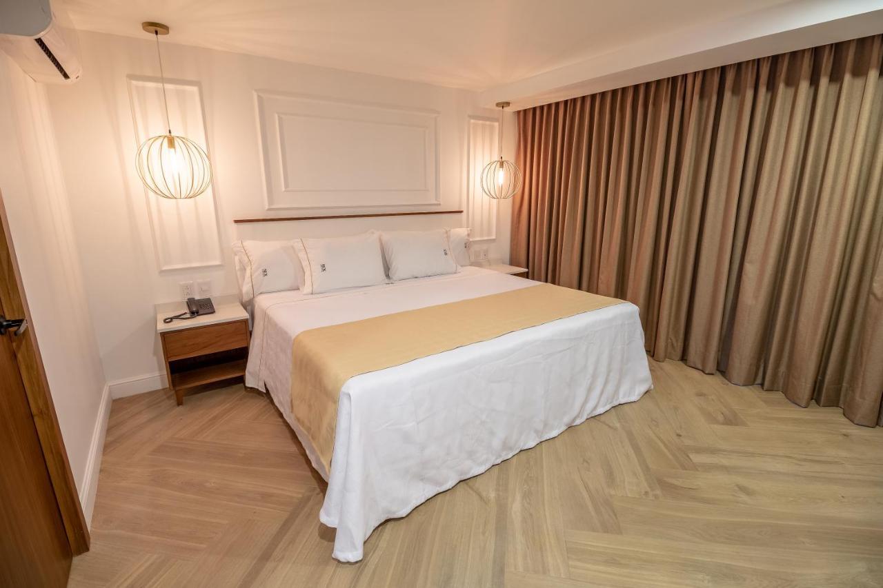 Six Hotel Guadalajara Degollado Extérieur photo